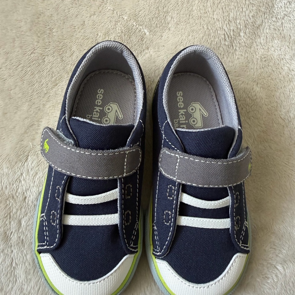 See Kai Run Navy and Gray Baby Shoes - Picture 3 of 5